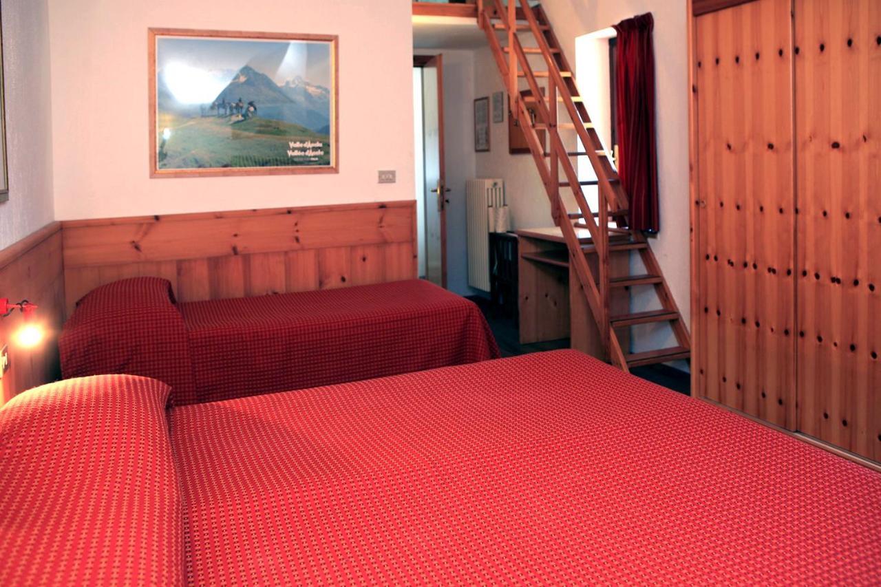 Albergo Le Marmotte Pre-Saint-Didier Exterior photo