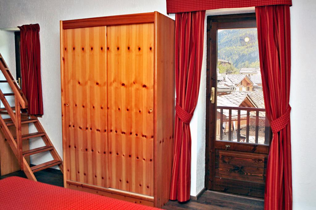 Albergo Le Marmotte Pre-Saint-Didier Exterior photo